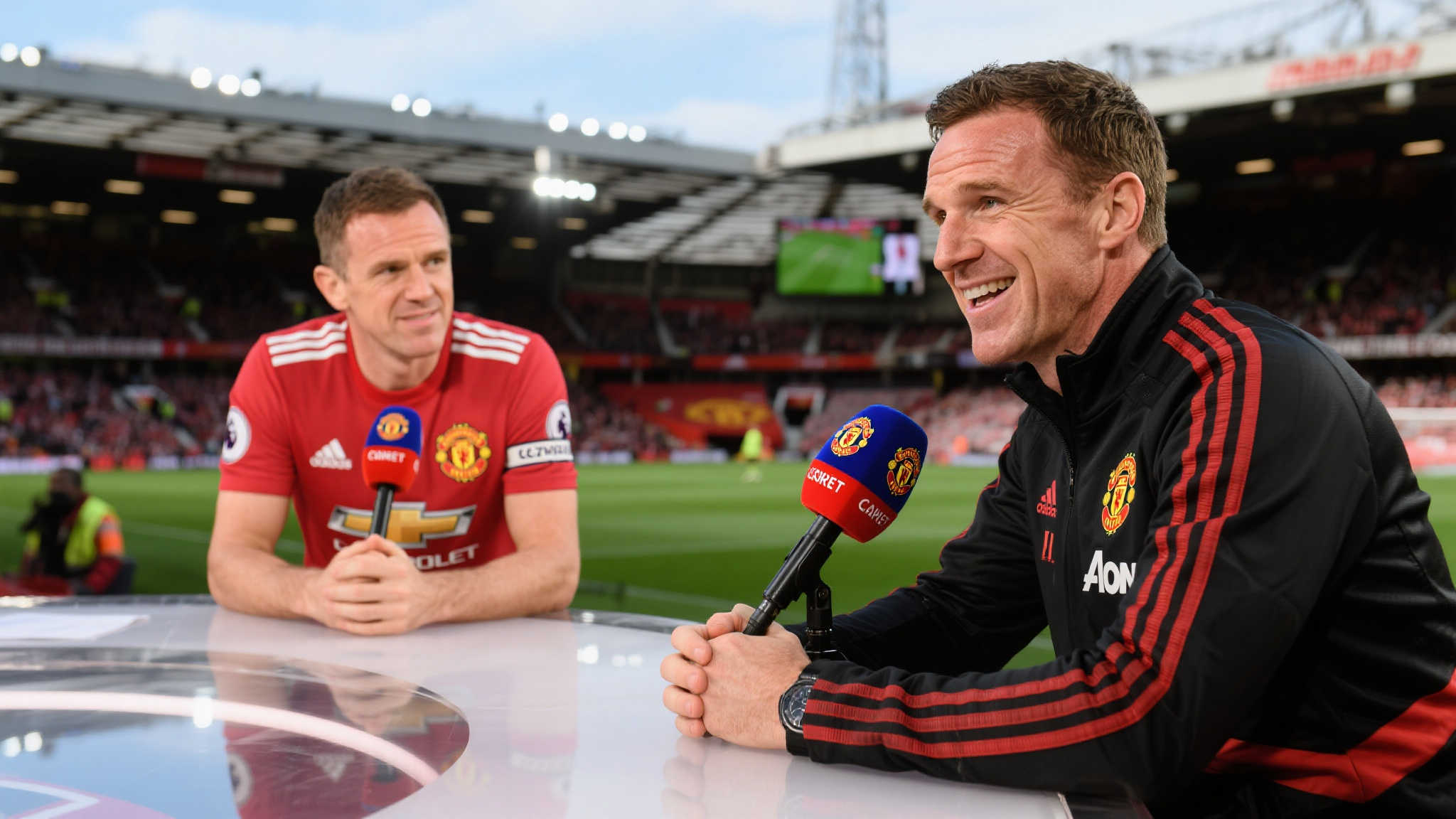 胡梅尔斯华丽转身:将出任电视评论员! 事实上,在这条道路上不乏成功例子。例如,加里·内维